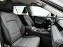 Toyota RAV4 2.5 Plug-in Hybrid 270 Dynamic | Nieuw Model | Direct Leverbaar | BTW voertuig | Stuur+stoelverwarming | Elektrische achterklep | Elektrisch verstelbare bestuurdersstoel | Navigatie | Apple CarPlay/Android Auto |