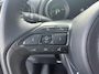Toyota Yaris 1.5 Hybrid Dynamic Navigatie, Parkeersensoren, LMV, Achteruitrijcamera, Smart Key, Nieuw geleverd en dealeronderhouden