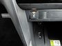 Toyota Yaris Cross 1.5 Hybrid Dynamic + | Dodehoek detectie | Stoel+stuurverwarming | Parkeersensoren voor+achter | LED Matrix | Trekhaak | Navigatie | Apple CarPlay/Android Auto | Cruise Control Adaptive | Draadloze telefoonlader