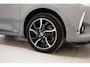Toyota Yaris 1.5 Hybrid Bi-Tone Plus Aut. [ Panorama Navi Camera LED Clima Cruise ]