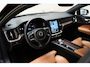 Volvo V60 2.0 B3 Plus Dark [ Panorama Trekhaak Leder Stoelventilatie ]