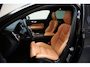 Volvo V60 2.0 B3 Plus Dark [ Panorama Trekhaak Leder Stoelventilatie ]