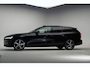 Volvo V60 2.0 B3 Plus Dark [ Panorama Trekhaak Leder Stoelventilatie ]