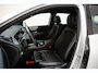Mercedes-Benz B-klasse 180 Luxury Aut. [ LED Half-leder Stoelverwarming Widescreen ]