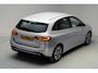 Mercedes-Benz B-klasse 180 Luxury Aut. [ LED Half-leder Stoelverwarming Widescreen ]