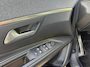 Peugeot 3008 1.6 e-THP GT Line- automaat-pano-nav-carplay
