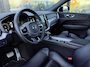 Volvo XC60 2.0 T5 AWD R-Design Pano | Trekhaak | Pilot Ass. | HUD |