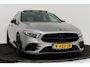 Mercedes-Benz A-klasse 180 Business Solution | AMG-Line | Panoramadak | Memory | Stoelverwarming | CarPlay | Climate Control |