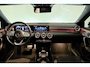 Mercedes-Benz A-klasse 180 Business Solution | AMG-Line | Panoramadak | Memory | Stoelverwarming | CarPlay | Climate Control |