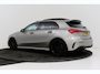 Mercedes-Benz A-klasse 180 Business Solution | AMG-Line | Panoramadak | Memory | Stoelverwarming | CarPlay | Climate Control |