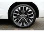 Volvo XC60 2.0 T8 Plug-in hybrid AWD Ultra Black Edition Luchtvering | Bowers & Wilkins