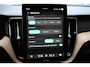 Volvo XC60 2.0 T8 Plug-in hybrid AWD Ultra Black Edition Luchtvering | Bowers & Wilkins