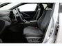 Toyota C-HR / C-HR+ 2.0 Plug-in Hybrid 220 Executive | Warmtepomp | Dodehoek detectie | Apple Carplay / Android Auto | 360 camera | Stoel-/stuurverwarming | 19 inch | Sfeerverlichting