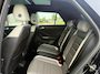 Volkswagen T-Roc 1.5 TSI Style Business/ Panorama dak/ Virtual dashboard/leder/ Dodehoek