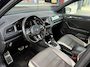 Volkswagen T-Roc 1.5 TSI Style Business/ Panorama dak/ Virtual dashboard/leder/ Dodehoek
