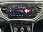 Volkswagen T-Roc 1.5 TSI Style Business / 1.500 kg trekgewicht / Elektrische klep / Adaptieve CC / Airco / Navigatie / Apple Carplay Android / 17" LM wielen /