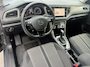 Volkswagen T-Roc 1.5 TSI Style Business / 1.500 kg trekgewicht / Elektrische klep / Adaptieve CC / Airco / Navigatie / Apple Carplay Android / 17" LM wielen /
