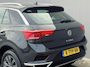 Volkswagen T-Roc 1.5 TSI Style Business / 1.500 kg trekgewicht / Elektrische klep / Adaptieve CC / Airco / Navigatie / Apple Carplay Android / 17" LM wielen /
