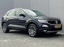 Volkswagen T-Roc 1.5 TSI Style Business / 1.500 kg trekgewicht / Elektrische klep / Adaptieve CC / Airco / Navigatie / Apple Carplay Android / 17" LM wielen /