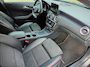 Mercedes-Benz A-klasse 180 Bns Solution AMG Upgrade Edition BJ.11-2017 / Navi / Clima / Half Leer / Carplay / Sfeerverl / 17"Lmv !
