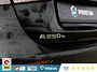 Mercedes-Benz A-klasse A250e Advantage AMG Line | Panoramadak | Camera | Plug-in Hybrid