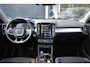 Volvo XC40 T3 Momentum Pro | Achteruitrij Camera | 100% Dealeronderhouden | Stoel Verwarming | Voorruit verwarming | 18"LM Velgen | Parkeer sensoren V+A | Trekhaak | Extra Donker Glas Achter |