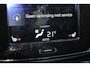 Volvo XC40 T3 Momentum Pro | Achteruitrij Camera | 100% Dealeronderhouden | Stoel Verwarming | Voorruit verwarming | 18"LM Velgen | Parkeer sensoren V+A | Trekhaak | Extra Donker Glas Achter |