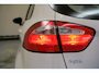Kia Rio 1.2 CVVT ComfortPlusLine [ Airco Radio MP3 LMV ]