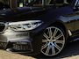 BMW 5-Serie 540i xDrive M-Sport | Harman Kardon | ACC |Schuif/Kanteldak | Memory | Stoel/Stuurverwarming | Sfeerverlichting | Achteruitrijcamera | HUD |