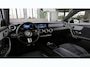 Mercedes-Benz A-klasse 250 e Business Solution AMG | Night | Panoramadak | Memory | Multibeam | Multispaaks lichtmetalen velgen | Widescreen | Sfeerverlichting | 360 graden camera |