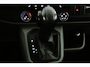 Volkswagen Transporter 2.0 TDI 200PK | Automaat | Airco | Cruise | Carplay | Camera | 2x Schuifdeur | 3 Zits | Trekhaak | LED