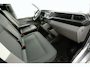 Volkswagen Transporter 2.0 TDI 200PK | Automaat | Airco | Cruise | Carplay | Camera | 2x Schuifdeur | 3 Zits | Trekhaak | LED