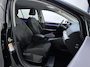 Volkswagen Golf 1.0 eTSI DSG Life Business Alcantara Sfeerverlichting Navigatie Stoelverwarming