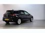 Volkswagen Golf 1.0 eTSI DSG Life Business Alcantara Sfeerverlichting Navigatie Stoelverwarming
