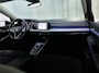 Volkswagen Golf 1.0 eTSI DSG Life Business Alcantara Sfeerverlichting Navigatie Stoelverwarming
