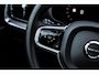 Volvo V60 2.0 T8 Plug-in Hybrid AWD Plus Dark | SOH 100% | Trekhaak | Sportstoelen | Panoramadak | Harman Kardon Audio | Head-up Display | 360 Graden Camera | Stoelverwarming voor en achter | Keyless Entry | Elektrische Achterklep | Elektrisch Verstelbare Voorstoelen | Cruise Control Adaptief | BLIS | Google Navigatie | Apple Carplay | Android Auto