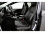 Toyota RAV4 2.5 Plug-in Hybrid AWD Bi-Tone Plus | Trekhaak (1.500 KG) | 360 camera | Leder | Stoelverwarming/-ventilatie | JBL | Head-up display | Navigatie | Apple Carplay / Android Auto | Stuurwiel verwarmd | Verwarmbare voorruit | Digitale binnenspiegel | 18 inch
