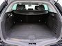 Renault Megane Estate 1.3TCe 160PK Automaat Bose® Trekhaak 3D-Navi Pdc Cruise Control Ecc Apple Carplay/Android Auto Isofix Lmv 17" Regen-Lichtsensor Led Voicecontrol Sensor dodehoek Lane Departure Warning 1.700KG Trekgewicht Origineel Nederlandse Auto