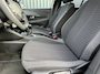 Peugeot 208 Benzine 75 Pk 5-Deurs * Luxe * Style Edition * * Navigatie * Airco * Cruise Control * L.M. Velgen * Parkeersensoren * Verkeersbordherkenning * Vingerhoets; Vierde Generatie Eersteklas Service. Al meer dan 100 jaar een begrip in de Brabantse Kempen