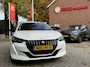 Peugeot 208 Benzine 75 Pk 5-Deurs * Luxe * Style Edition * * Navigatie * Airco * Cruise Control * L.M. Velgen * Parkeersensoren * Verkeersbordherkenning * Vingerhoets; Vierde Generatie Eersteklas Service. Al meer dan 100 jaar een begrip in de Brabantse Kempen