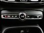 Volvo XC40 T5 PLUG-IN HYBRID ULTIMATE DARK SCHUIFAK ACC ELEK.STOELEN TREKHAAK HARMAN KARDON
