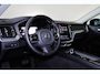 Volvo XC60 T8 Recharge AWD Plus Dark - Panorama/schuifdak - IntelliSafe Assist & Surround - Harman/Kardon audio - Adaptieve LED koplampen - Parkeercamera achter - Verwarmde voorstoelen, stuur & achterbank - Parkeersensoren voor & achter - Elektr. bedienb. voorstoelen met geheugen - Draadloze tel. lader - Standkachel - Inklapbare trekhaak - 19' LMV