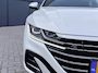 Volkswagen Arteon 1.4 TSI eHybrid R-Line Business+ | Incl. 12 maanden Garantie | SOH 99% | Stoel verwarming v/a | Achteruitrijcamera | Adaptive cruise controle | Parkeersensoren V+A | Navigatie | Apple CarPlay/Android Auto | Draadloze telefoonlader | Climate controle | Lane assist | Keyless entry/start | 19 Inch LMV | Schakelmogelijkheid aan stuurwiel | Panoramadak | bestuurdersstoel met massage | DAB | Elektrische kofferbakklep | Parkeerassistent | Bluetooth | Isofix |