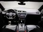 Volkswagen Tiguan 1.5 TSI ACT Highline Business R-Line (PANO, TREKHAAK, ADAPTIVE CRUISE, APPLE CARPLAY/ANDROID AUTO, 360 CAMERA)