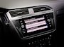 Volkswagen Tiguan 1.5 TSI ACT Highline Business R-Line (PANO, TREKHAAK, ADAPTIVE CRUISE, APPLE CARPLAY/ANDROID AUTO, 360 CAMERA)