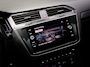 Volkswagen Tiguan 1.5 TSI ACT Highline Business R-Line (PANO, TREKHAAK, ADAPTIVE CRUISE, APPLE CARPLAY/ANDROID AUTO, 360 CAMERA)