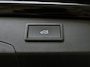 Volkswagen Passat Variant 1.5 eTSI MHEV Elegance | Leder/alcantara | Adaptive cruise | Head-up | Stuur/stoelverwarming | Camera | Park assist | Sfeerverlichting | Carplay