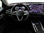 Volkswagen Passat Variant 1.5 eTSI MHEV Elegance | Leder/alcantara | Adaptive cruise | Head-up | Stuur/stoelverwarming | Camera | Park assist | Sfeerverlichting | Carplay