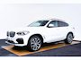 BMW X4 xDrive20i High Executive xLine - Trekhaak - Panoramadak - Active Cruise Control - Head up - Elektrisch verwarmde voorstoelen - Comfort Access - Adaptieve LED koplampen -