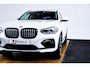 BMW X4 xDrive20i High Executive xLine - Trekhaak - Panoramadak - Active Cruise Control - Head up - Elektrisch verwarmde voorstoelen - Comfort Access - Adaptieve LED koplampen -